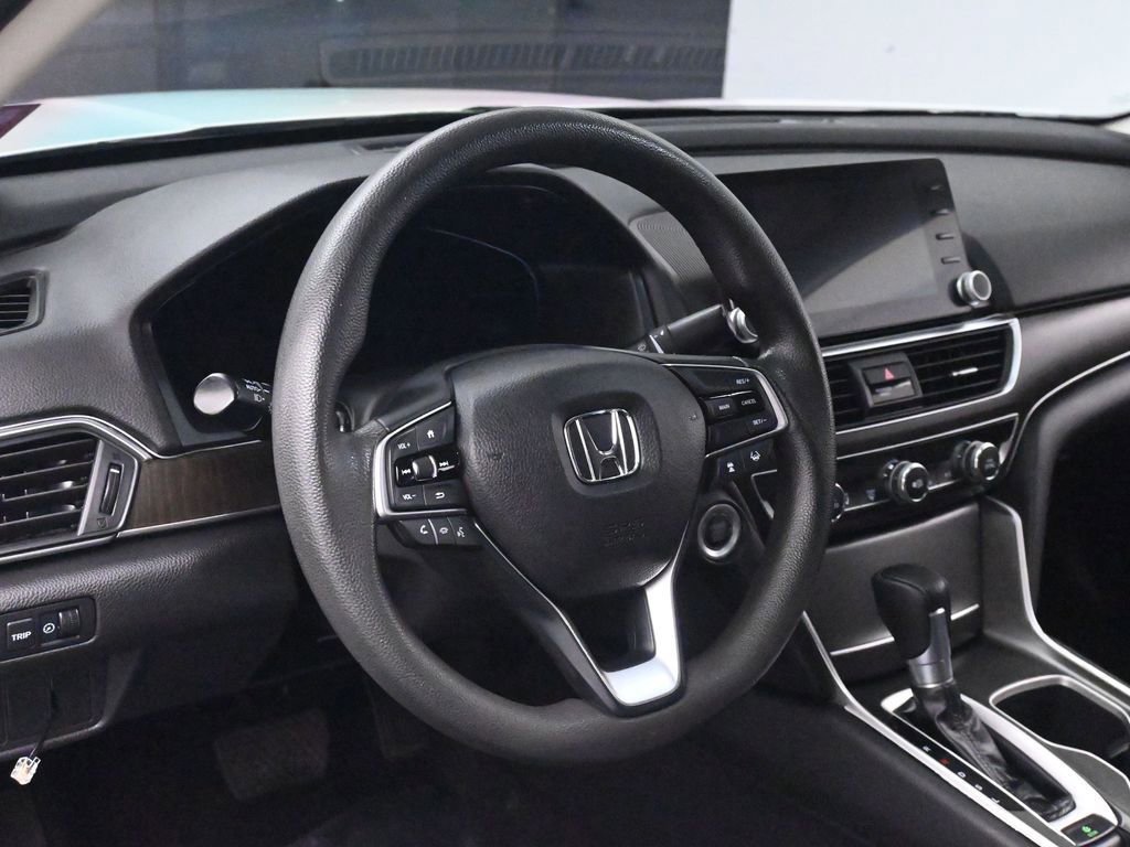 Used 2018 Honda Accord EX image 26