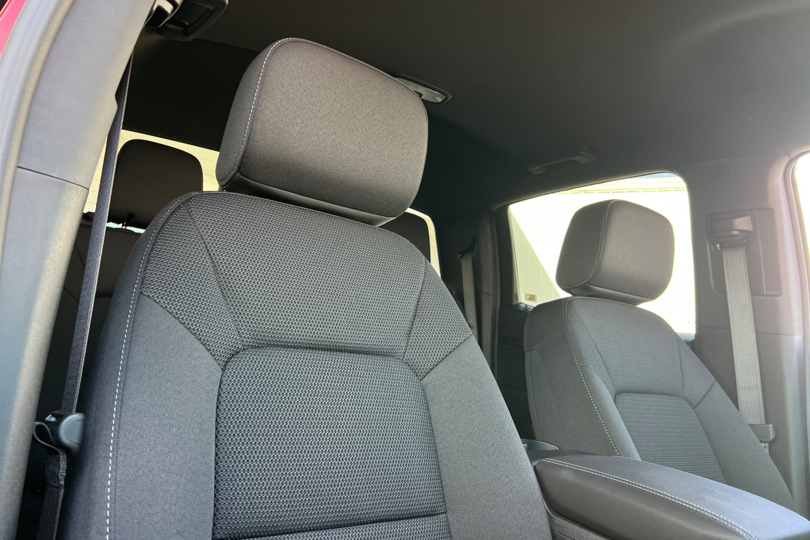 New 2026 GMC Canyon Elevation RWD image 17