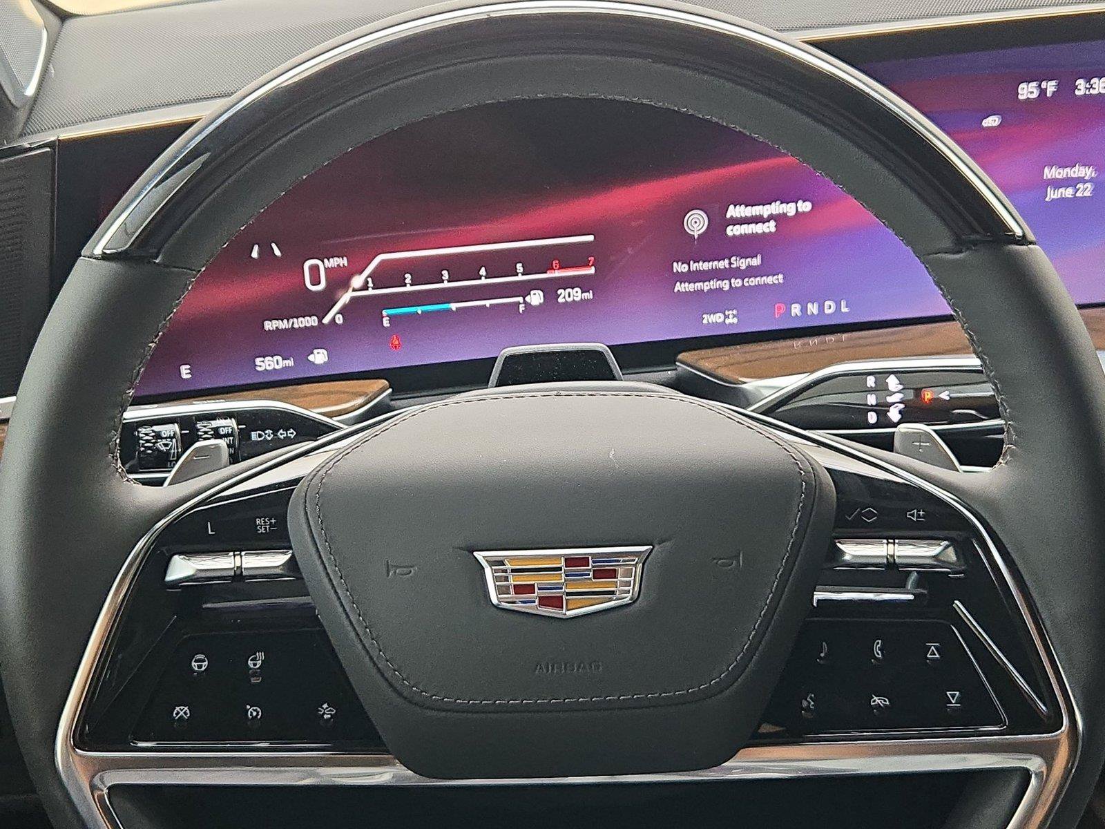 New 2026 Cadillac Escalade ESV Platinum Sport w/ LPO, ONYX Package AWD/4WD image 17