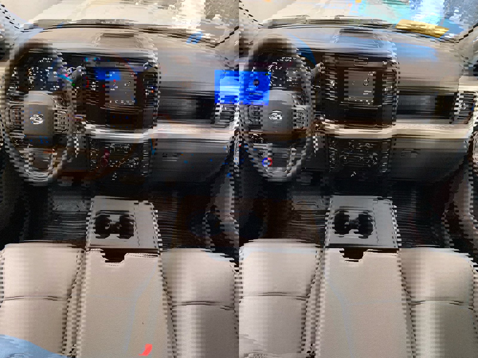 New 2025 Ford F350 XL w/ XL Chrome Package image 13