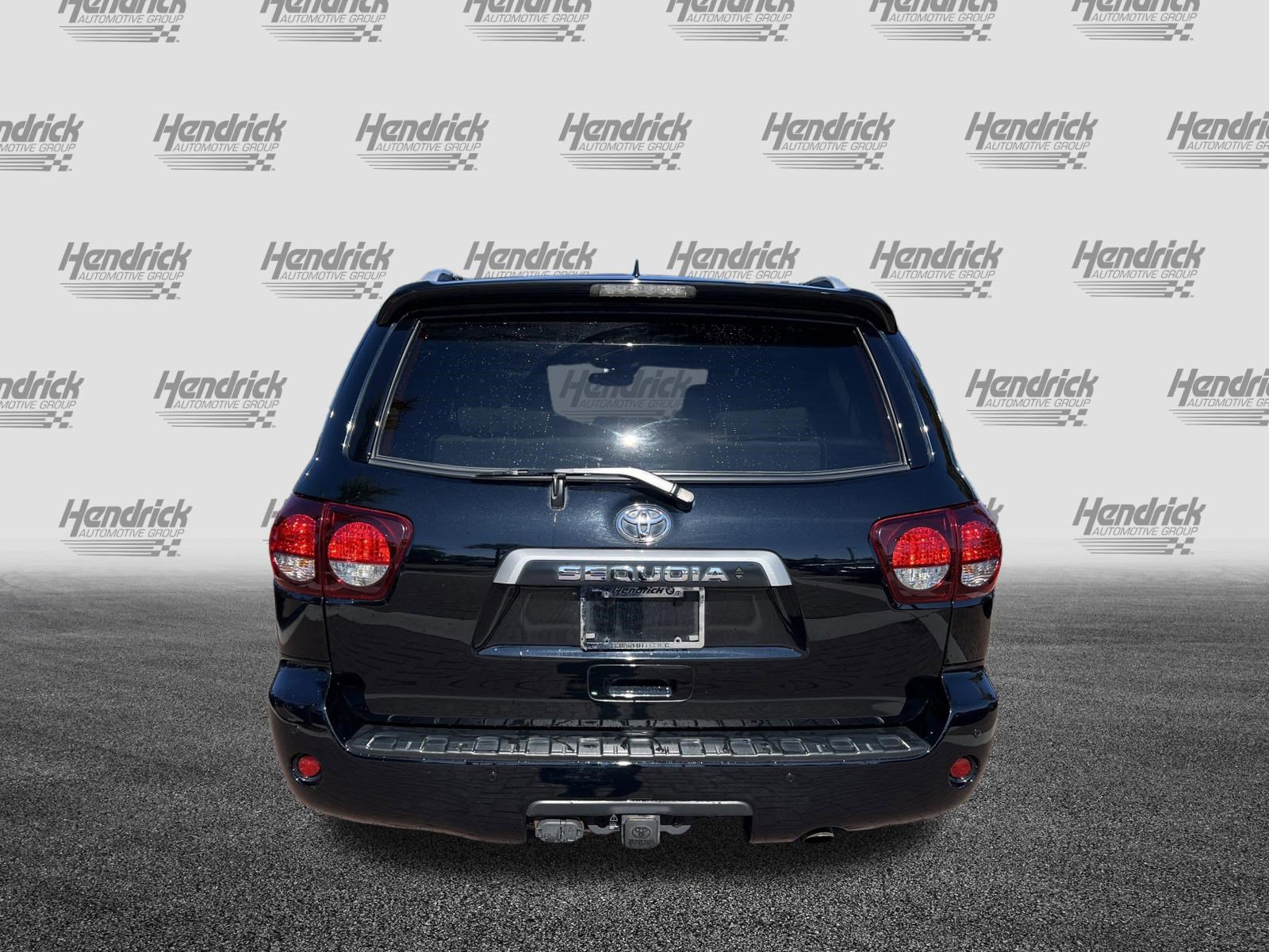 Used 2021 Toyota Sequoia Platinum AWD/4WD image 9