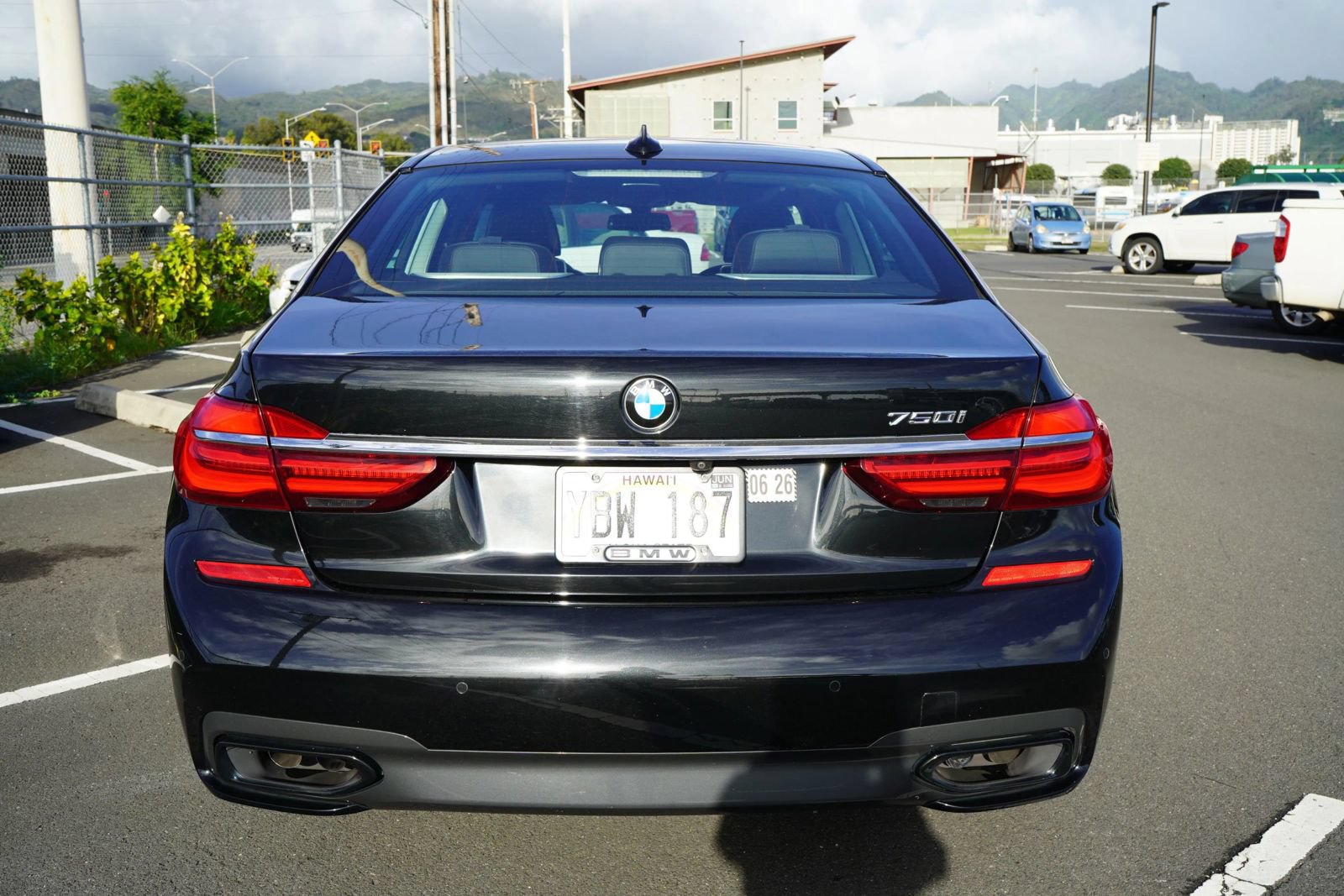 Used 2018 BMW 750i RWD image 31