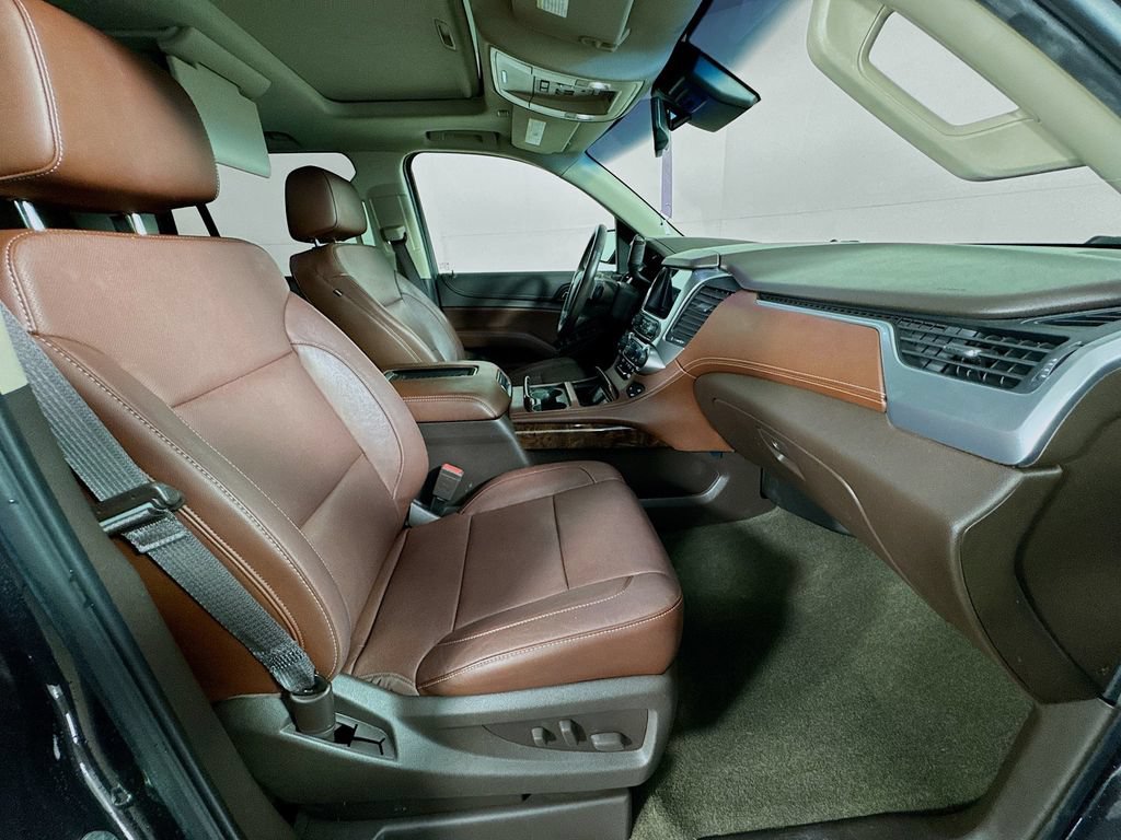 Used 2017 Chevrolet Tahoe Premier AWD/4WD image 36