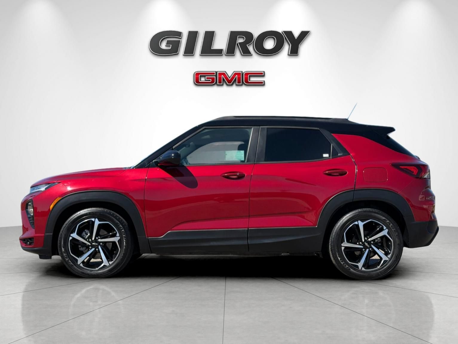 Used 2021 Chevrolet TrailBlazer RS w/ Sun and Liftgate Package FWD image 6