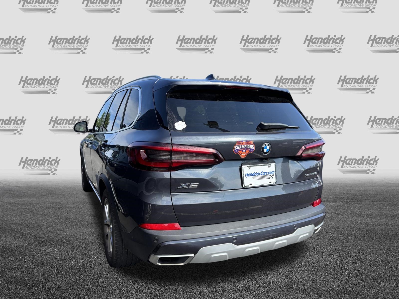 Used 2022 BMW X5 sDrive40i w/ Luxury Seating Package RWD image 7