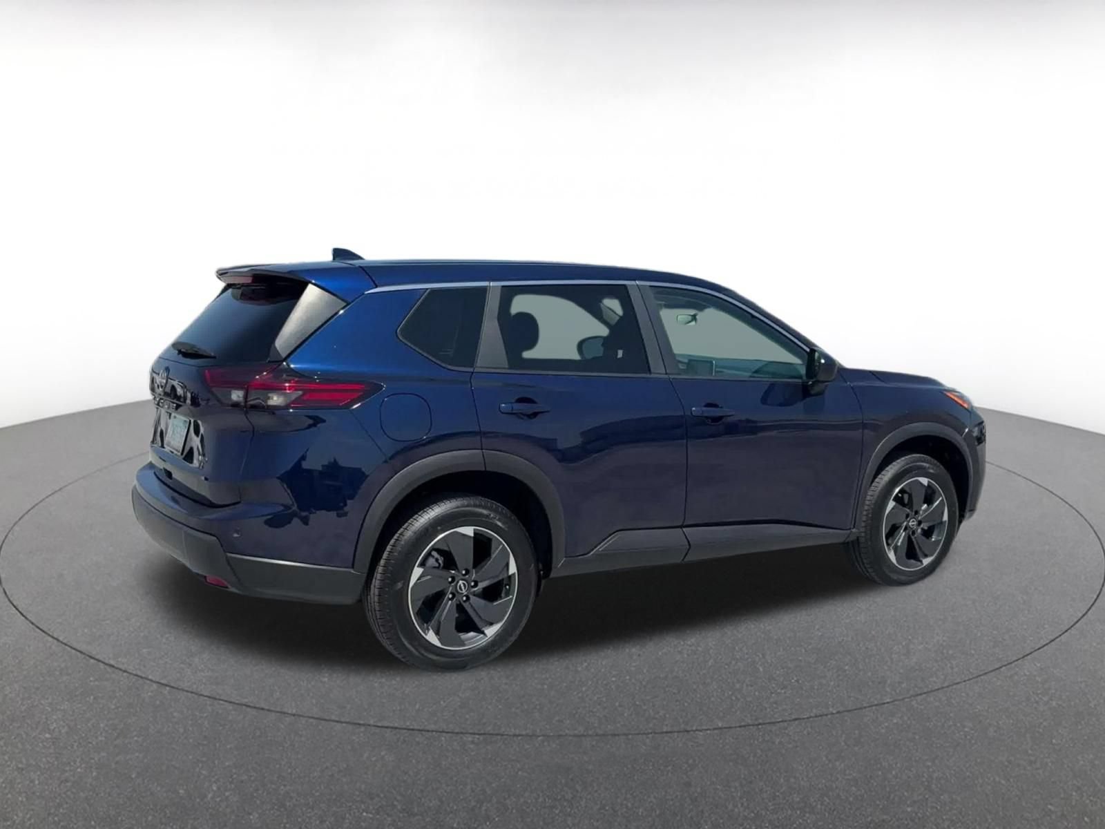 Used 2026 Nissan Rogue SV AWD/4WD image 14