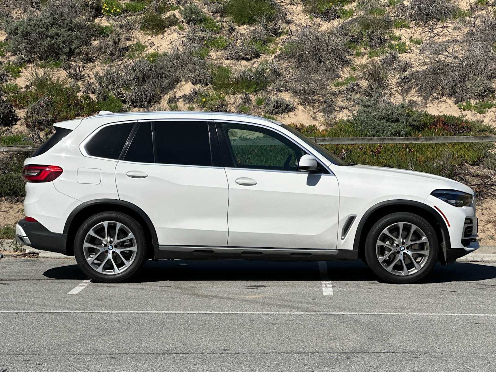 Used 2020 BMW X5 xDrive40i w/ Premium Package image 9