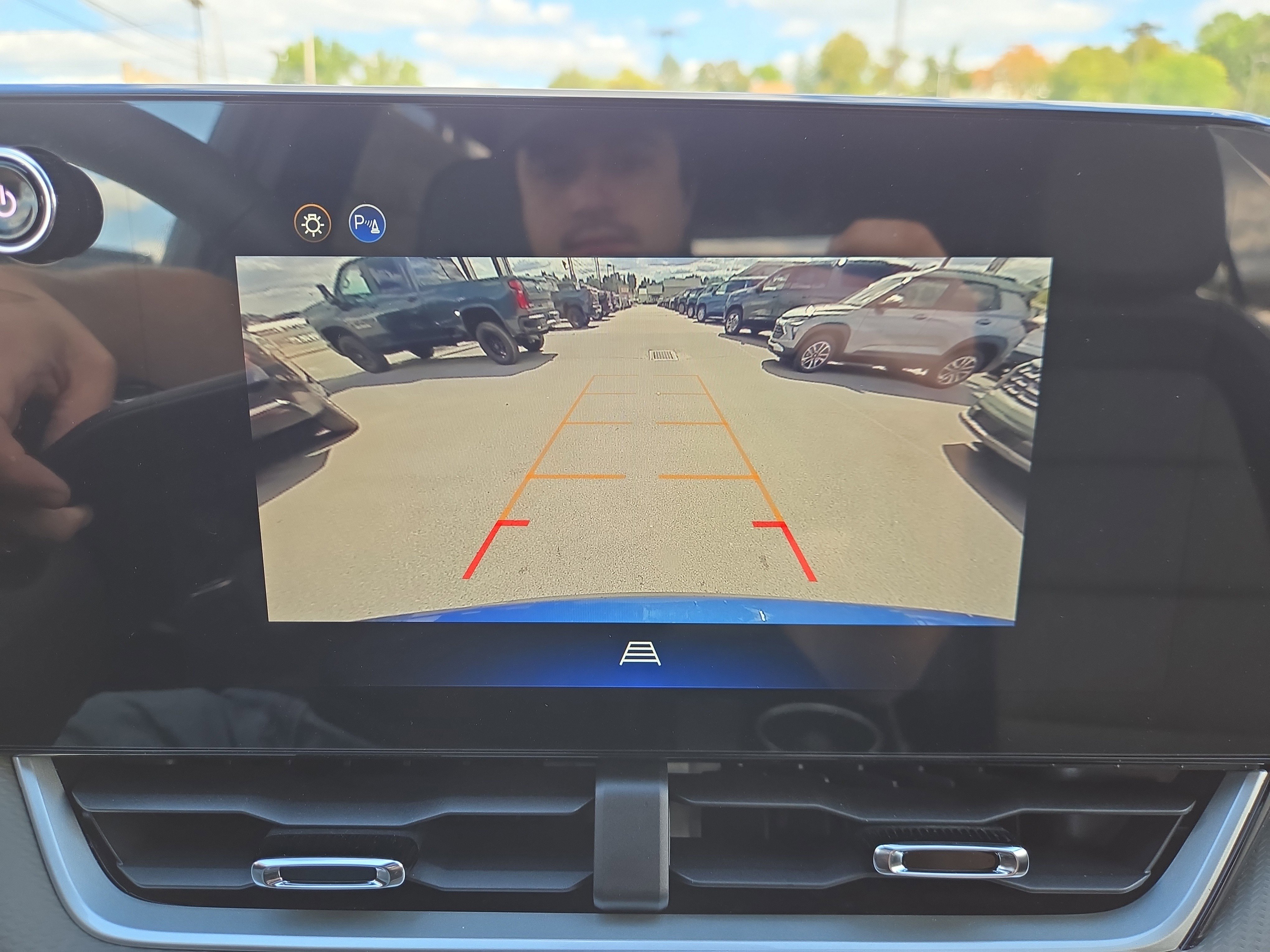 New 2026 Chevrolet Equinox LT w/ Convenience Package II image 26