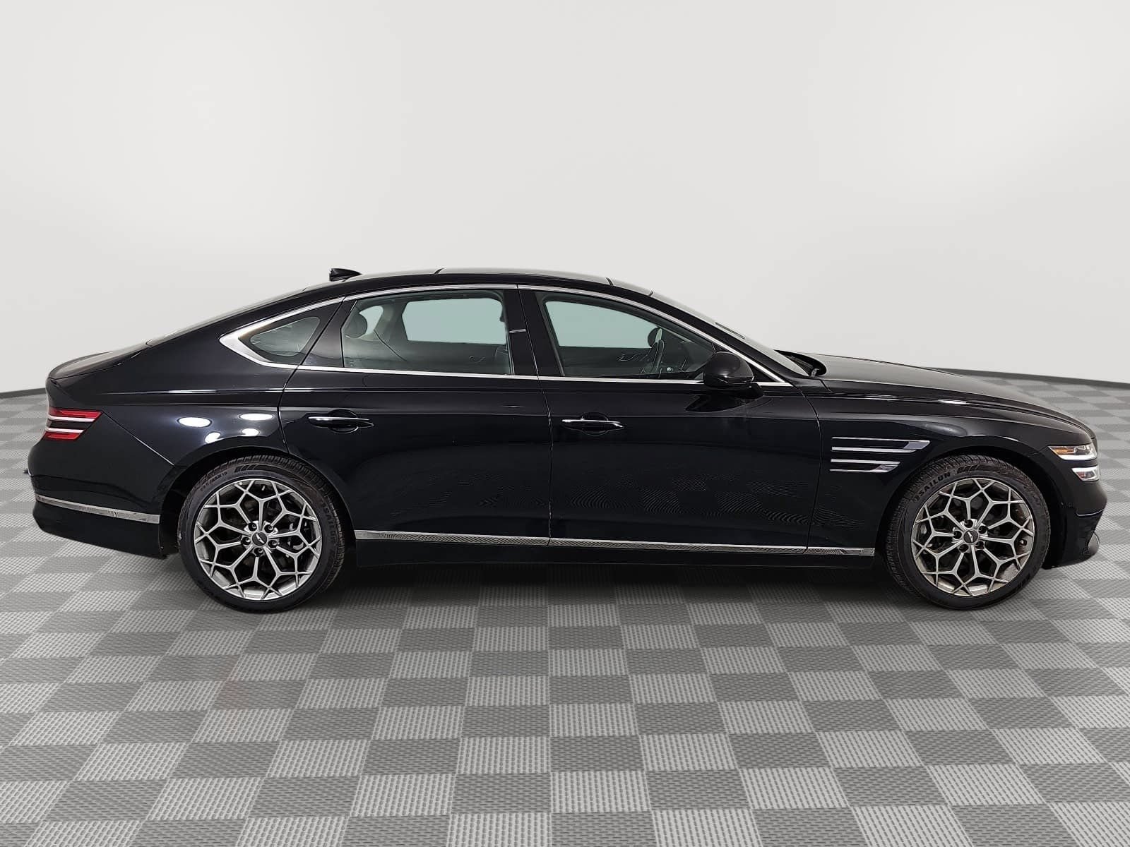 Used 2023 Genesis G80 2.5T w/ Advanced Package RWD image 9