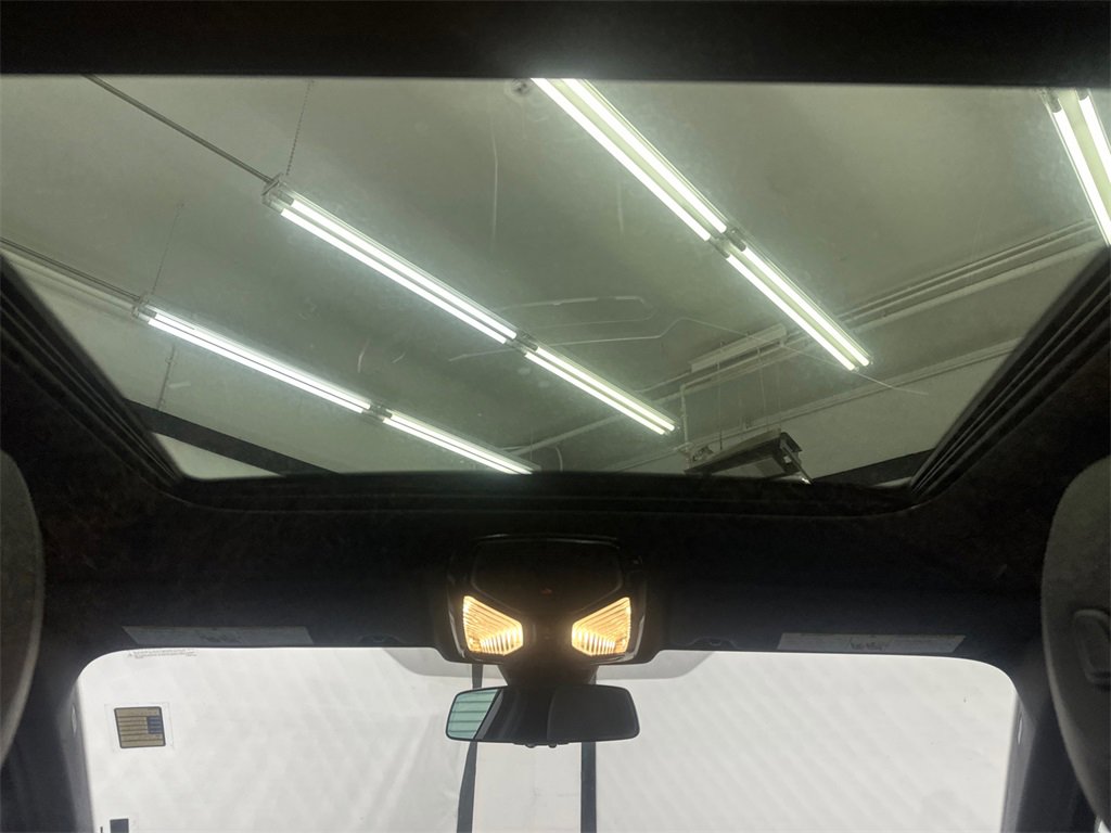 Used 2024 BMW 330e xDrive image 20