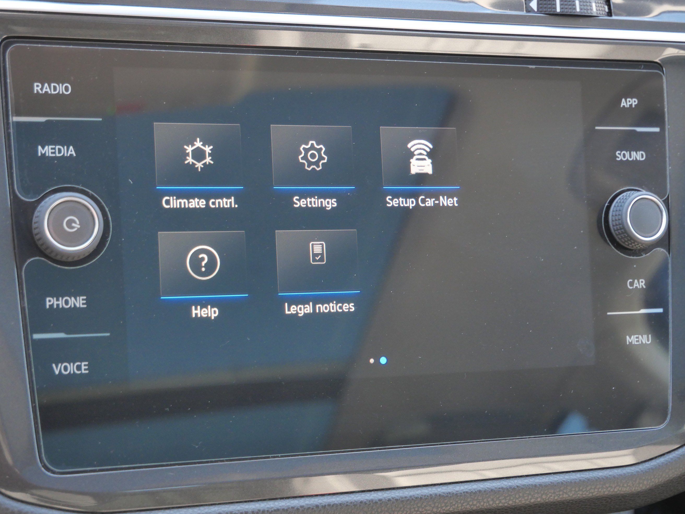 Certified 2022 Volkswagen Tiguan SE w/ Panoramic Sunroof Package image 31