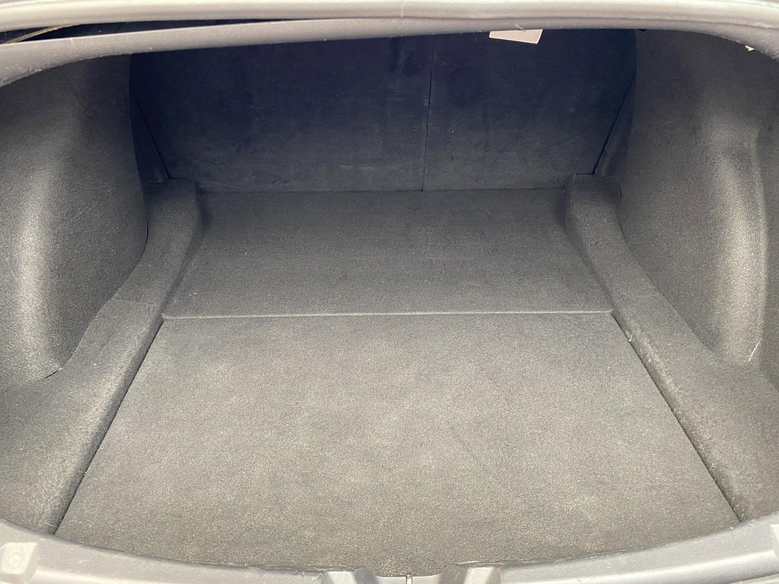 Used 2019 Tesla Model 3 Performance image 15