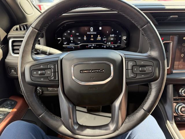 Certified 2023 GMC Yukon Denali Ultimate image 15