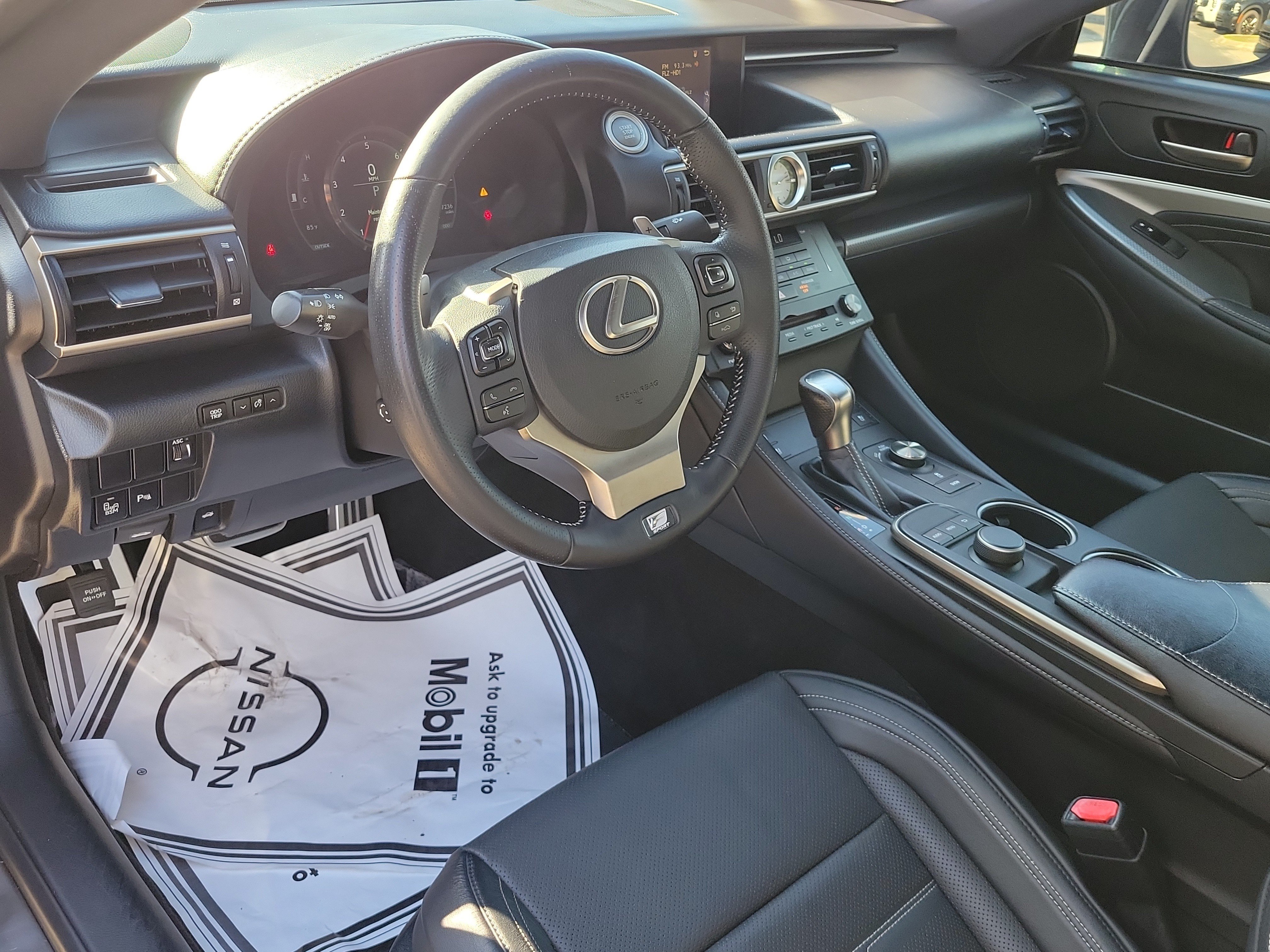 Used 2017 Lexus RC 200t F Sport RWD image 16