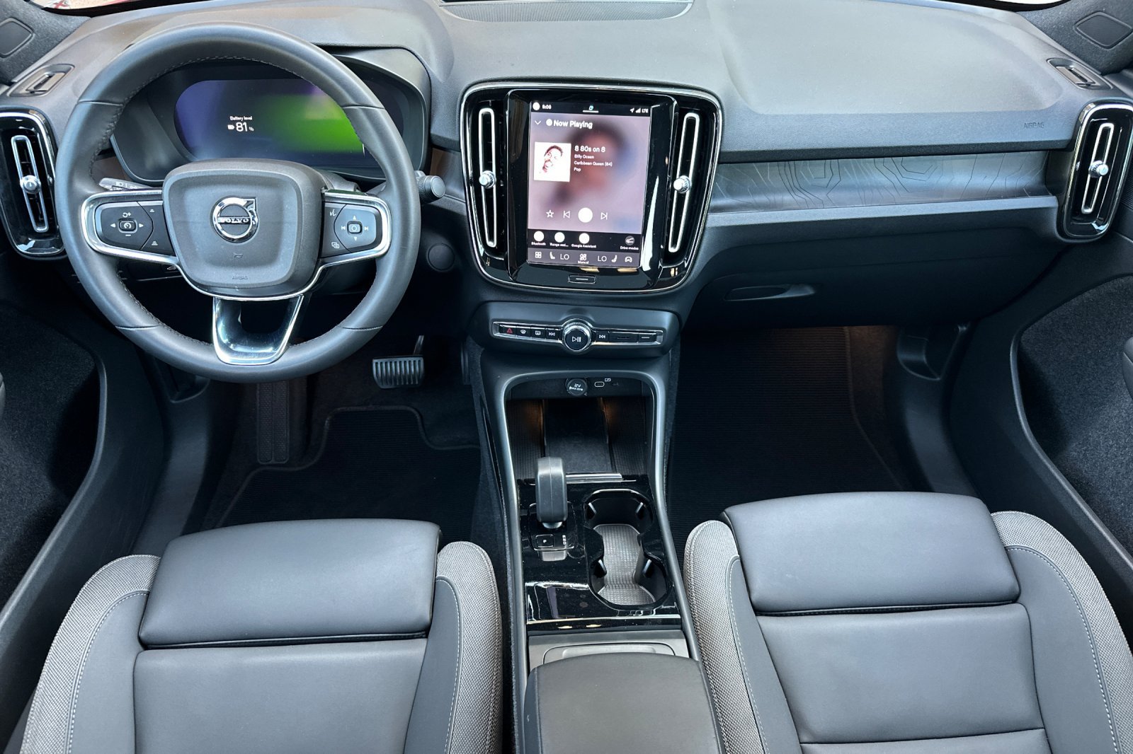 Certified 2023 Volvo C40 Recharge Core AWD/4WD image 15
