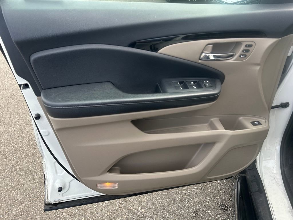 Used 2019 Honda Ridgeline RTL-E image 15