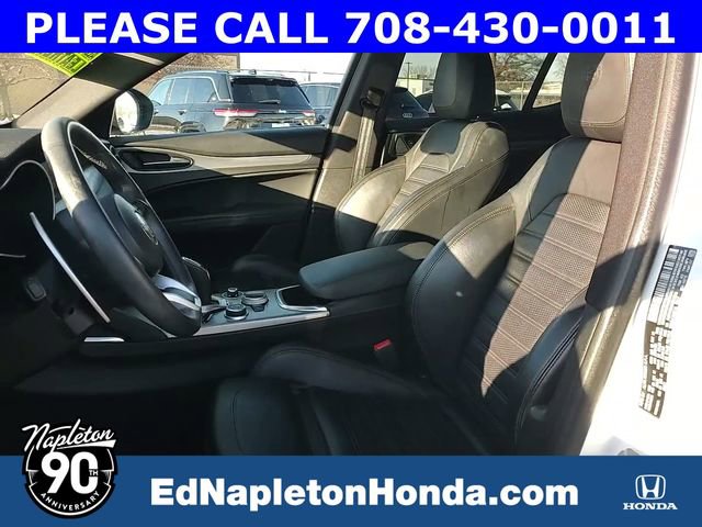 Used 2022 Alfa Romeo Stelvio Veloce image 11