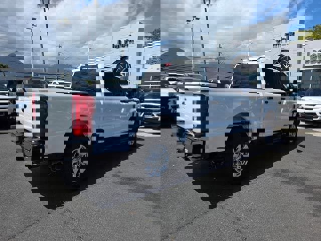 Used 2024 Ford F350 XLT image 7