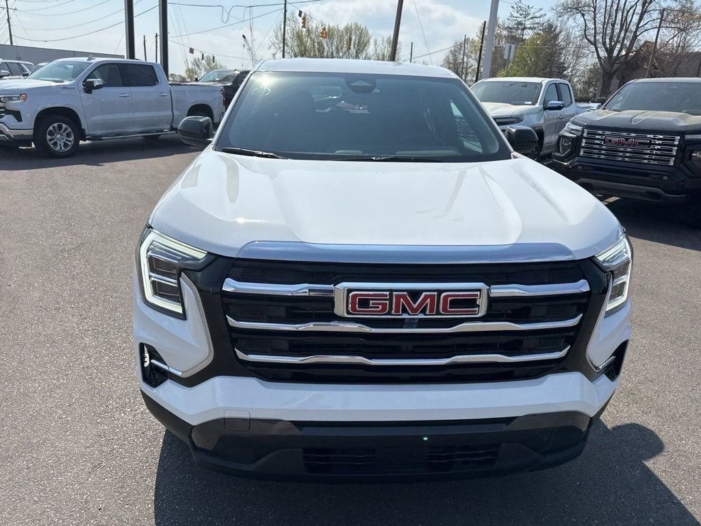 New 2026 GMC Terrain Elevation w/ Technology Package II FWD image 8