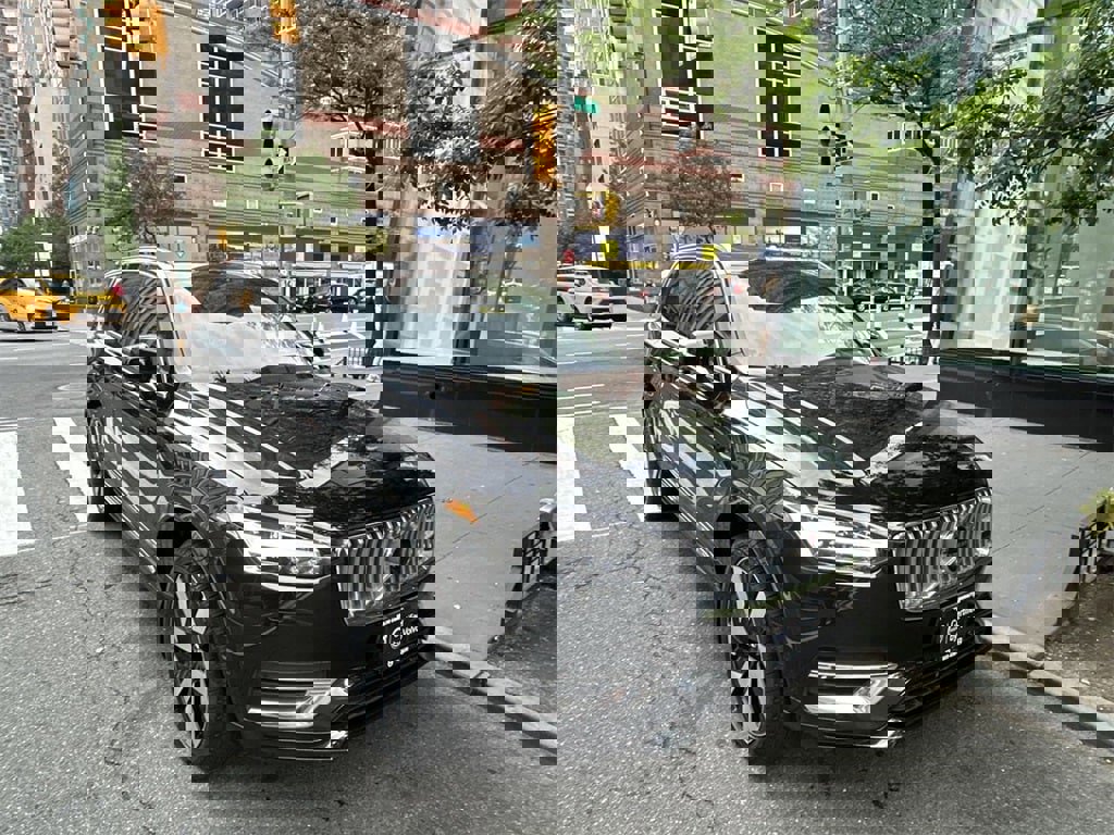 Certified 2024 Volvo XC90 T8 Ultimate