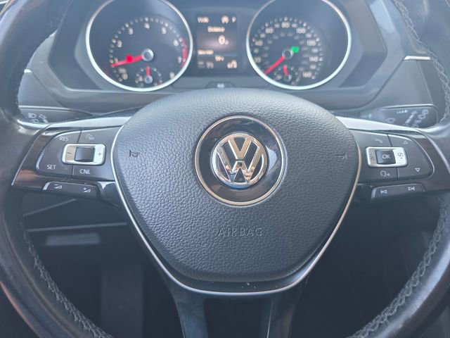 Used 2018 Volkswagen Tiguan SE FWD image 25