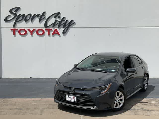Used 2025 Toyota Corolla LE