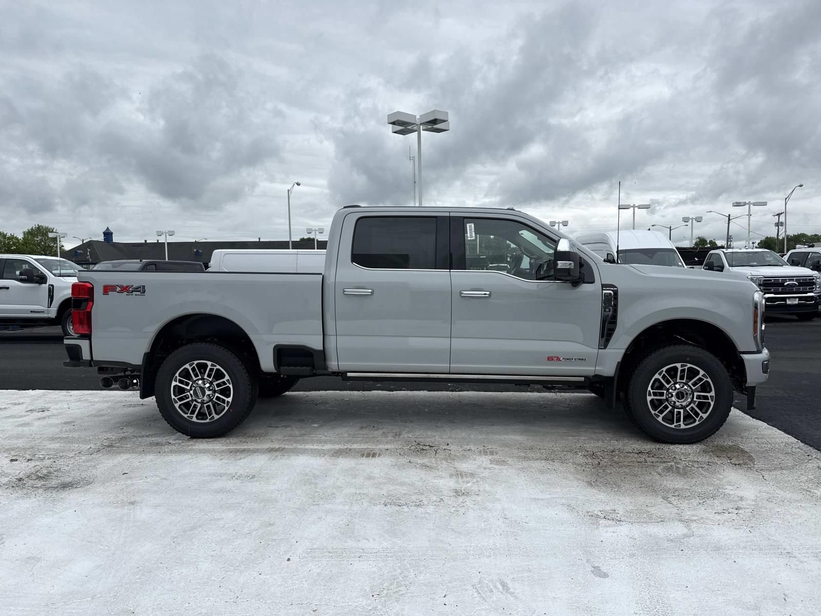 New 2026 Ford F350 Platinum w/ Platinum Plus Package AWD/4WD image 2
