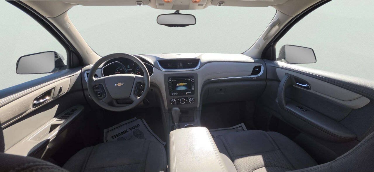 Used 2016 Chevrolet Traverse LS FWD image 8