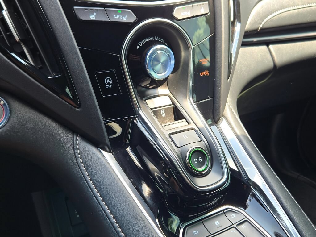 Certified 2025 Acura RDX SH-AWD image 35