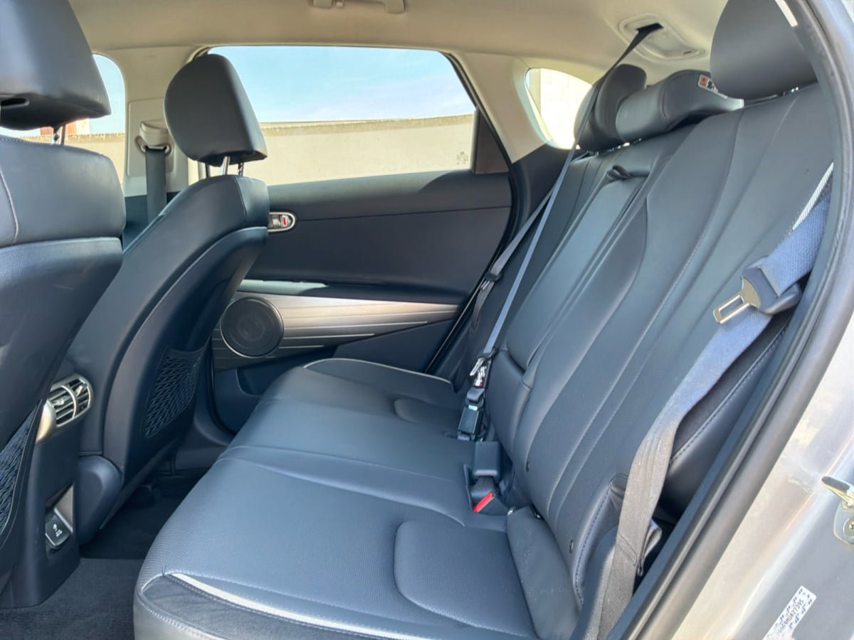 Used 2022 Hyundai Nexo Blue FWD image 18