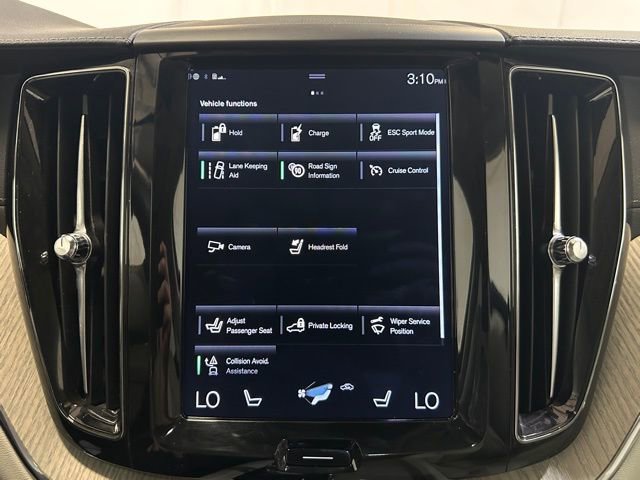 Used 2018 Volvo XC60 T8 Inscription image 45