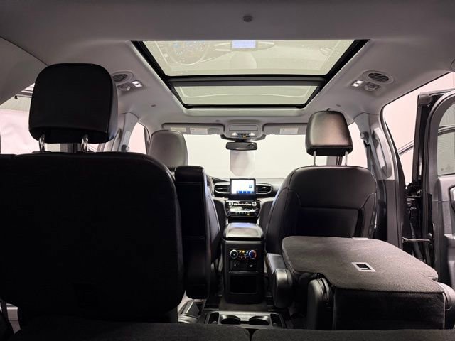 Used 2021 Ford Explorer Limited w/ Hybrid Equipment Group 310A AWD/4WD image 29