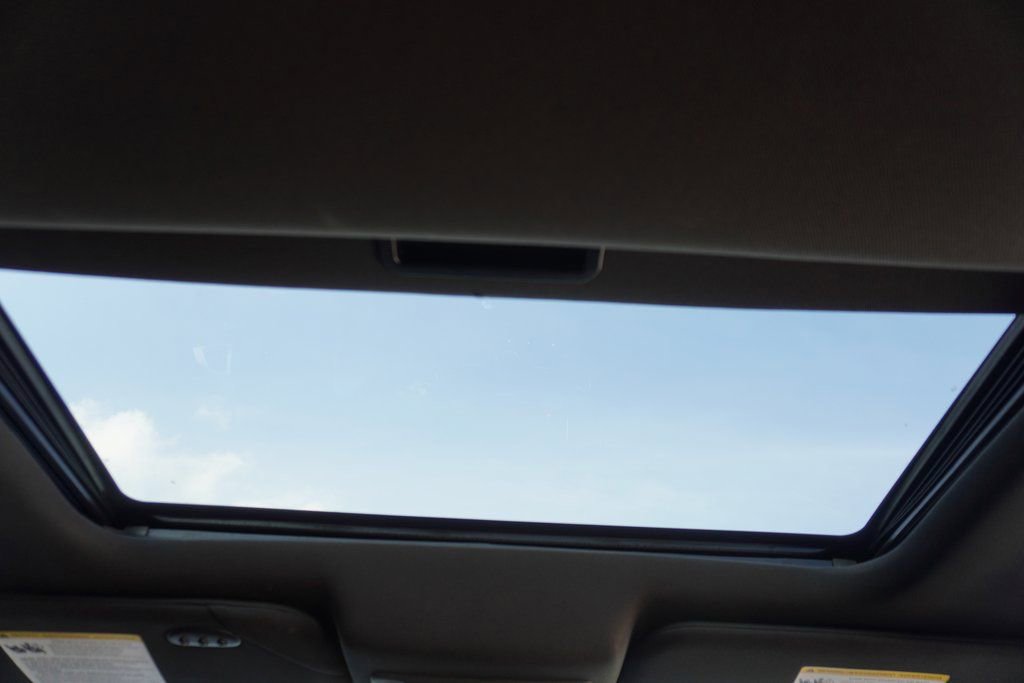 Used 2016 Ford Taurus SHO w/ Equipment Group 401A image 19