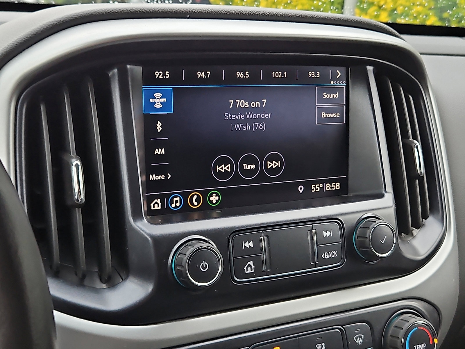 Used 2019 Chevrolet Colorado LT w/ LT Convenience Package AWD/4WD image 16