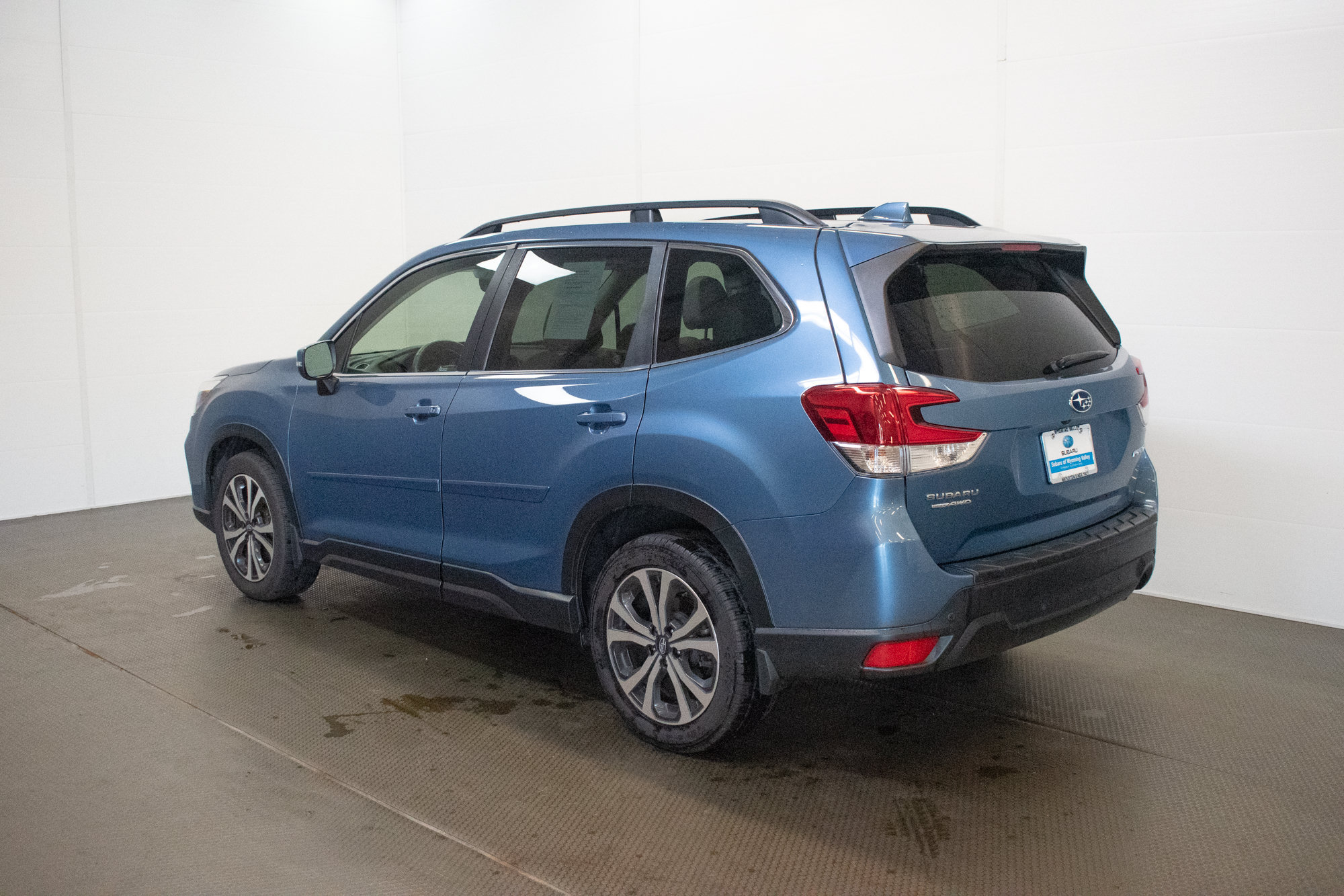 Used 2019 Subaru Forester Limited AWD/4WD image 6