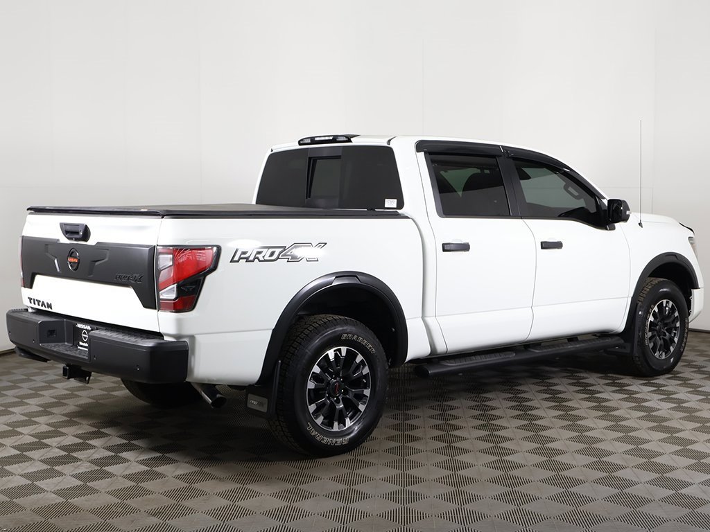Used 2021 Nissan Titan PRO-4X w/ Pro-4x Convenience Package image 13