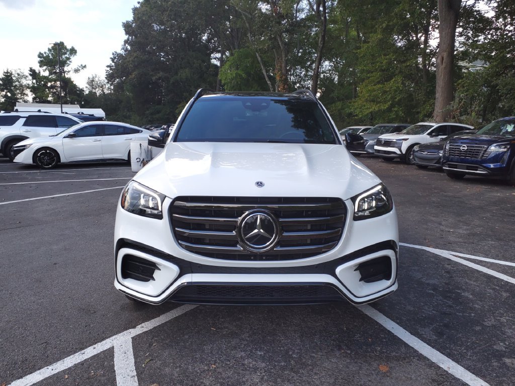 Certified 2026 Mercedes-Benz GLS 580 4MATIC image 2
