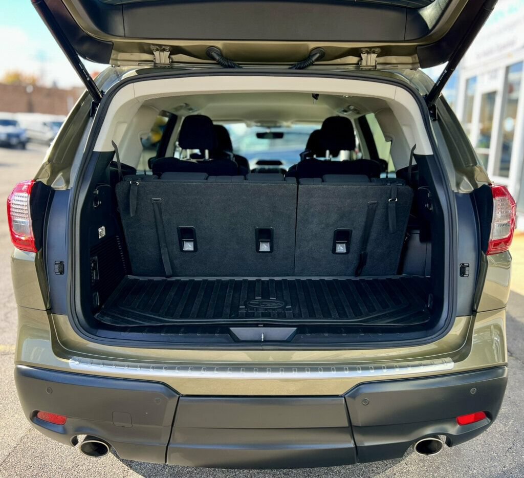 Used 2022 Subaru Ascent Premium w/ Convenience Package AWD/4WD image 7