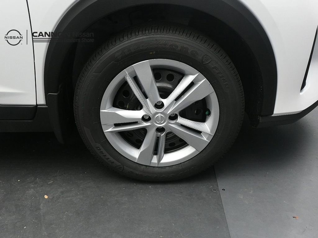 New 2025 Nissan Kicks Play S FWD image 29
