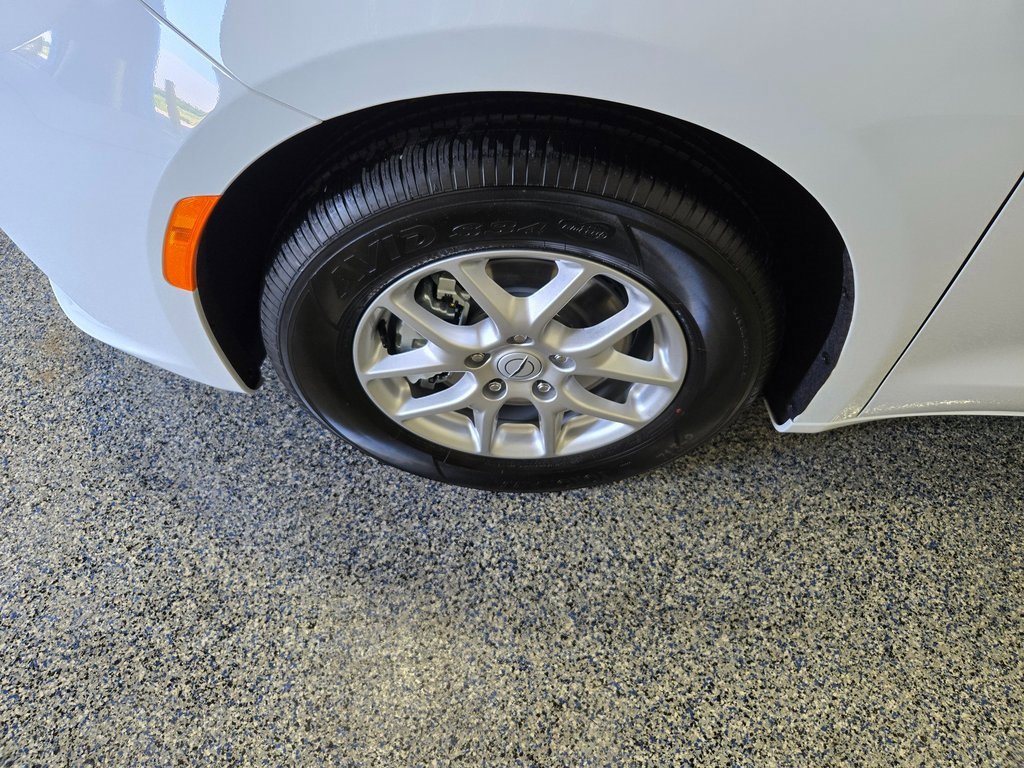 New 2025 Chrysler Pacifica Select image 27