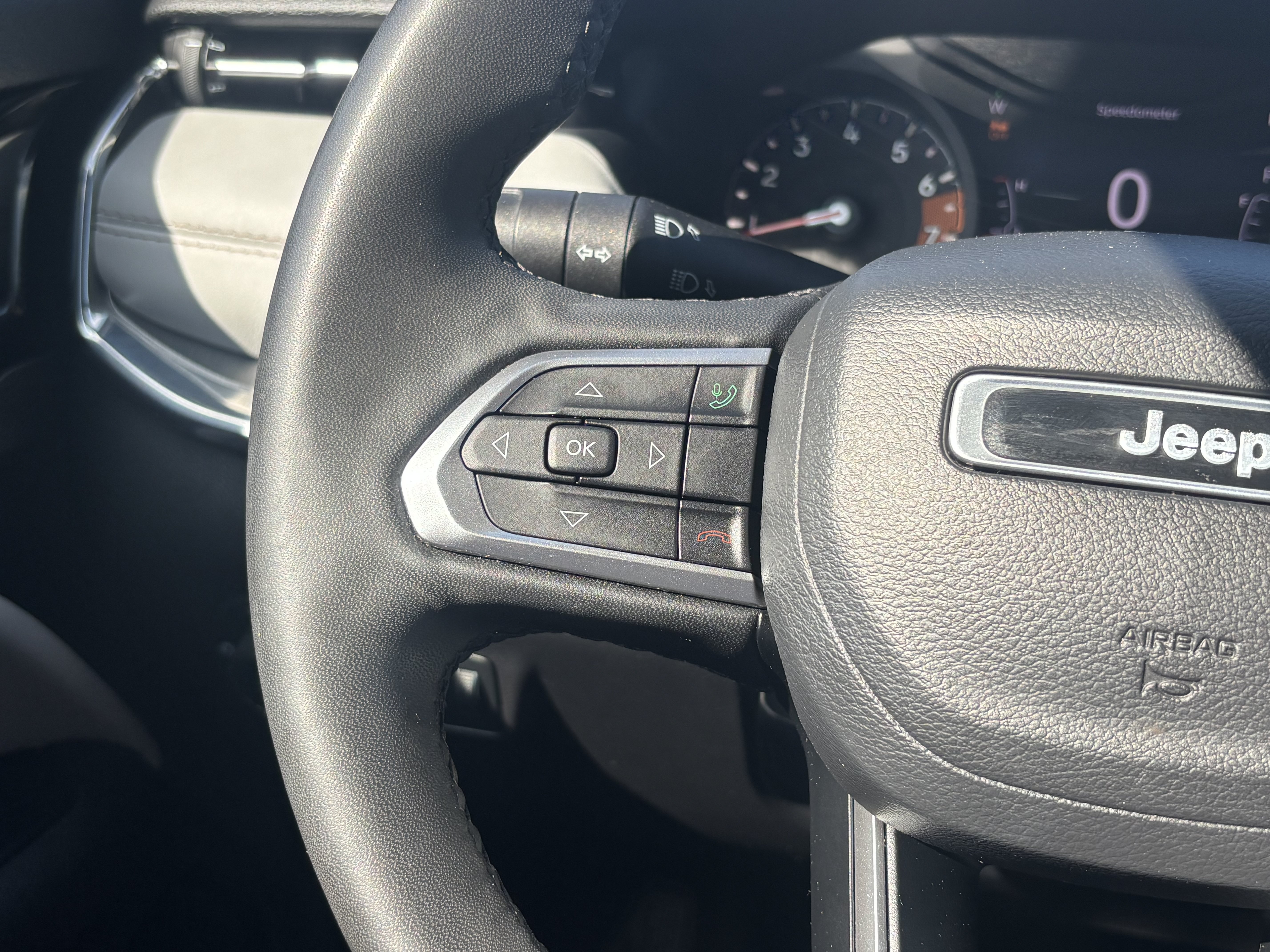 Used 2023 Jeep Compass Limited AWD/4WD image 18