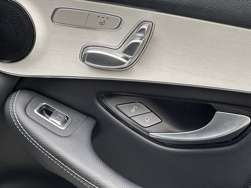 Certified 2022 Mercedes-Benz GLC 300 image 17