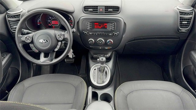 Used 2015 Kia Soul + image 12