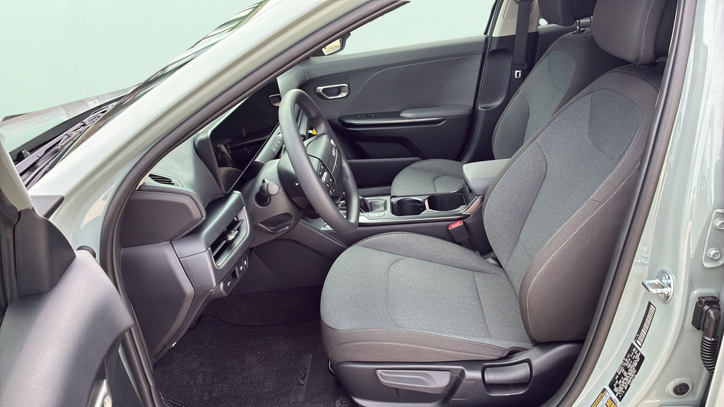 New 2026 Kia K4 FWD image 12