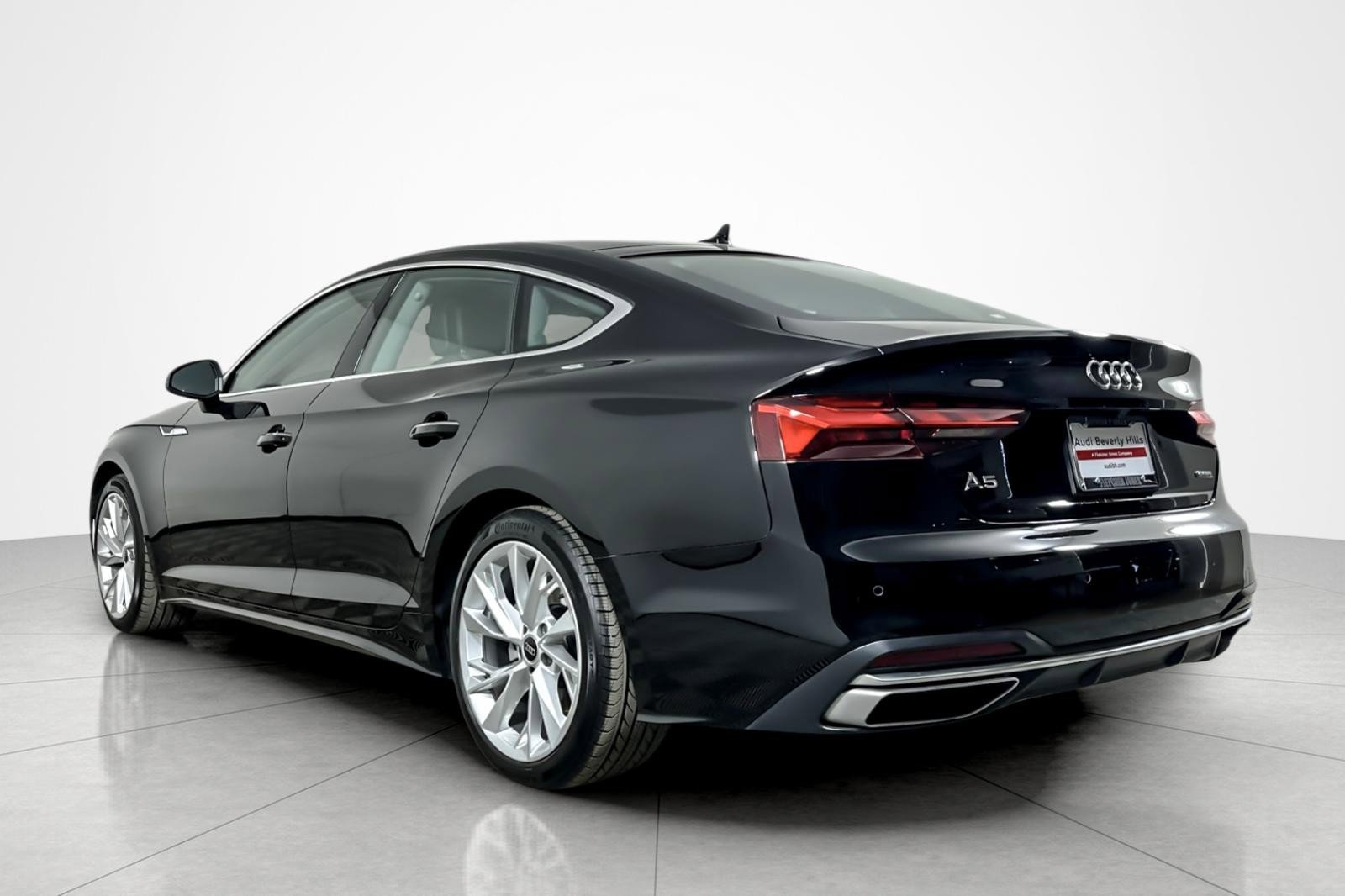 Used 2023 Audi A5 2.0T Premium w/ Convenience Package image 3
