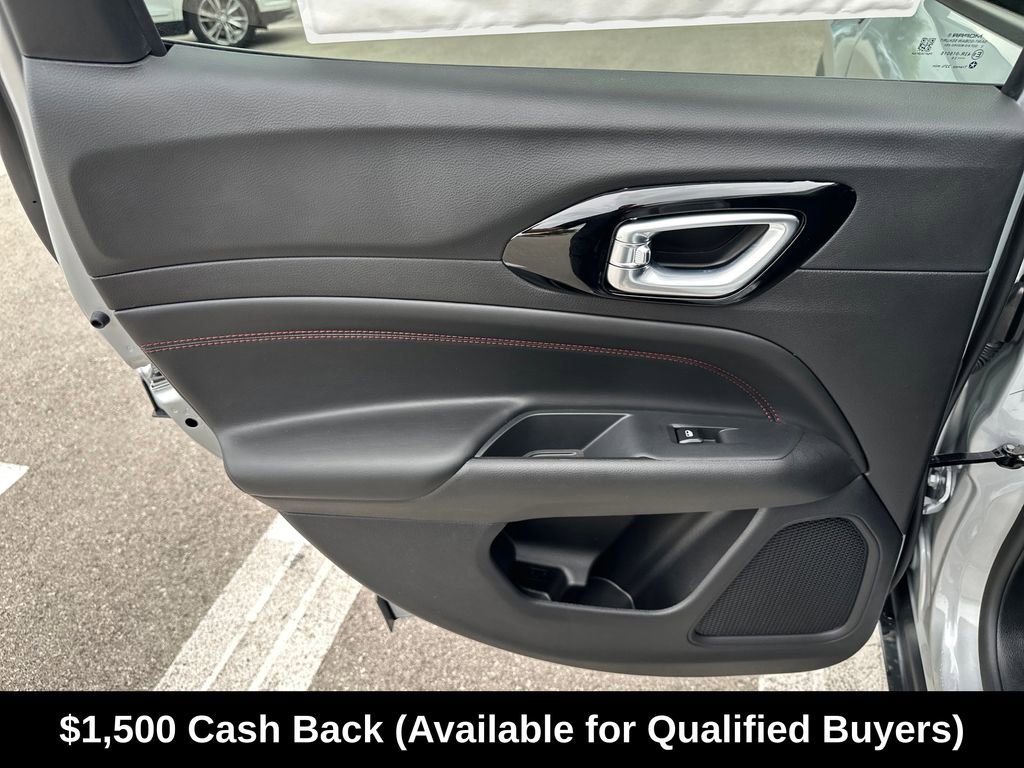 New 2026 Jeep Compass Trailhawk AWD/4WD image 31