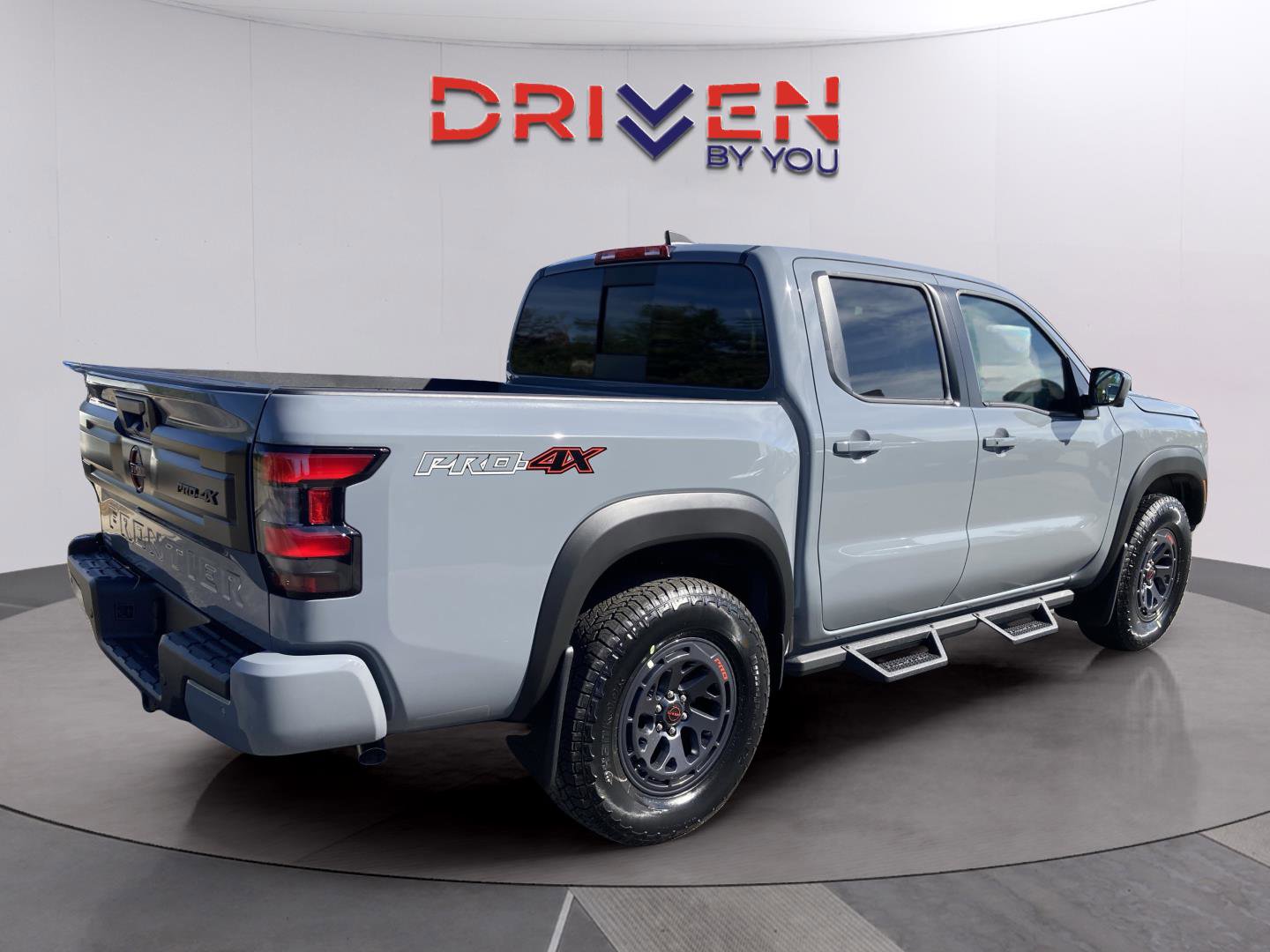 New 2026 Nissan Frontier PRO-4X w/ Pro-4x Convenience Package AWD/4WD image 5
