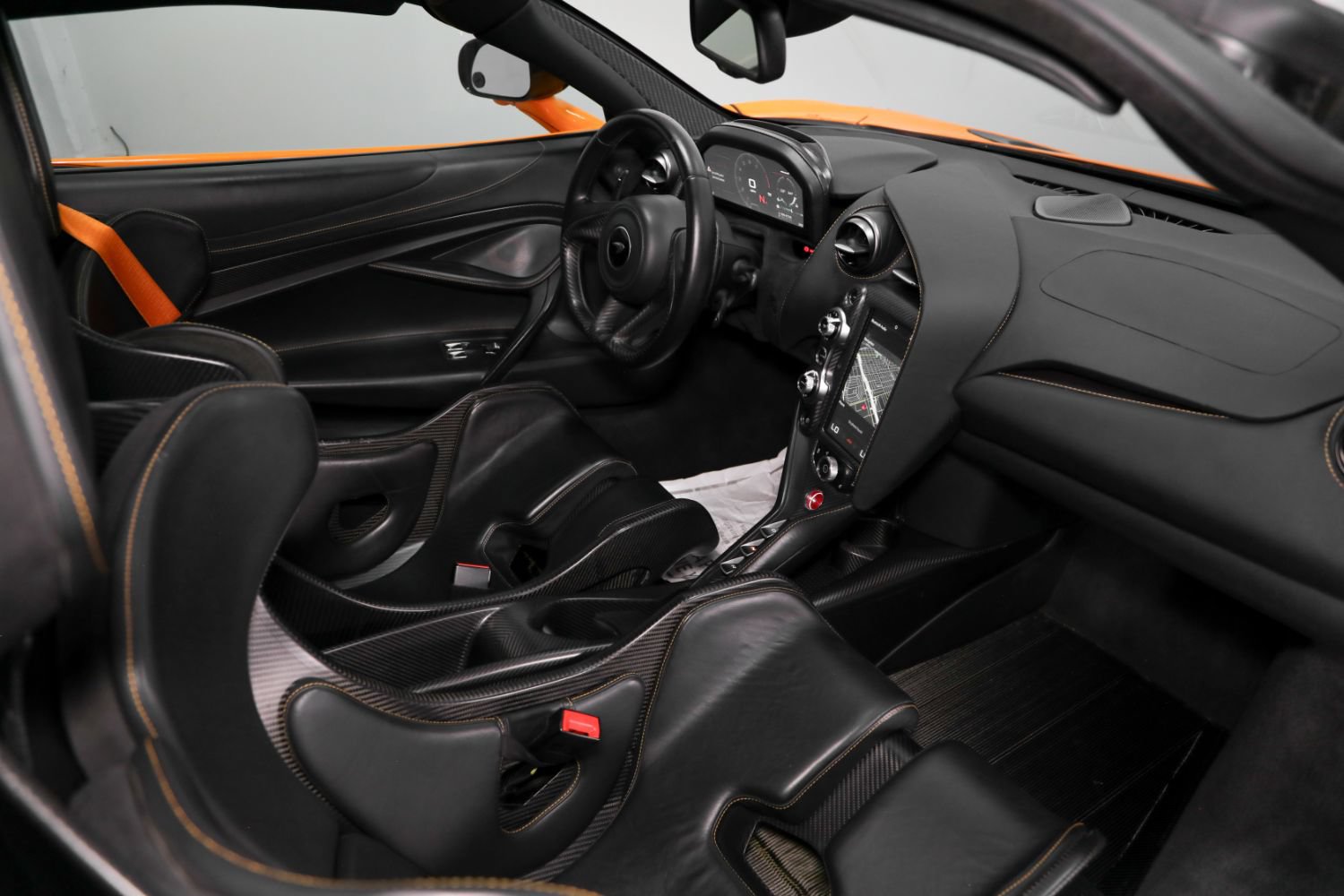 Used 2021 McLaren 765LT RWD image 33
