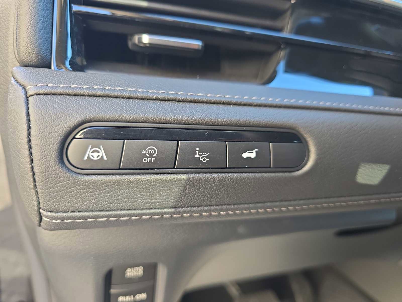 Certified 2025 INFINITI QX80 Sensory image 25