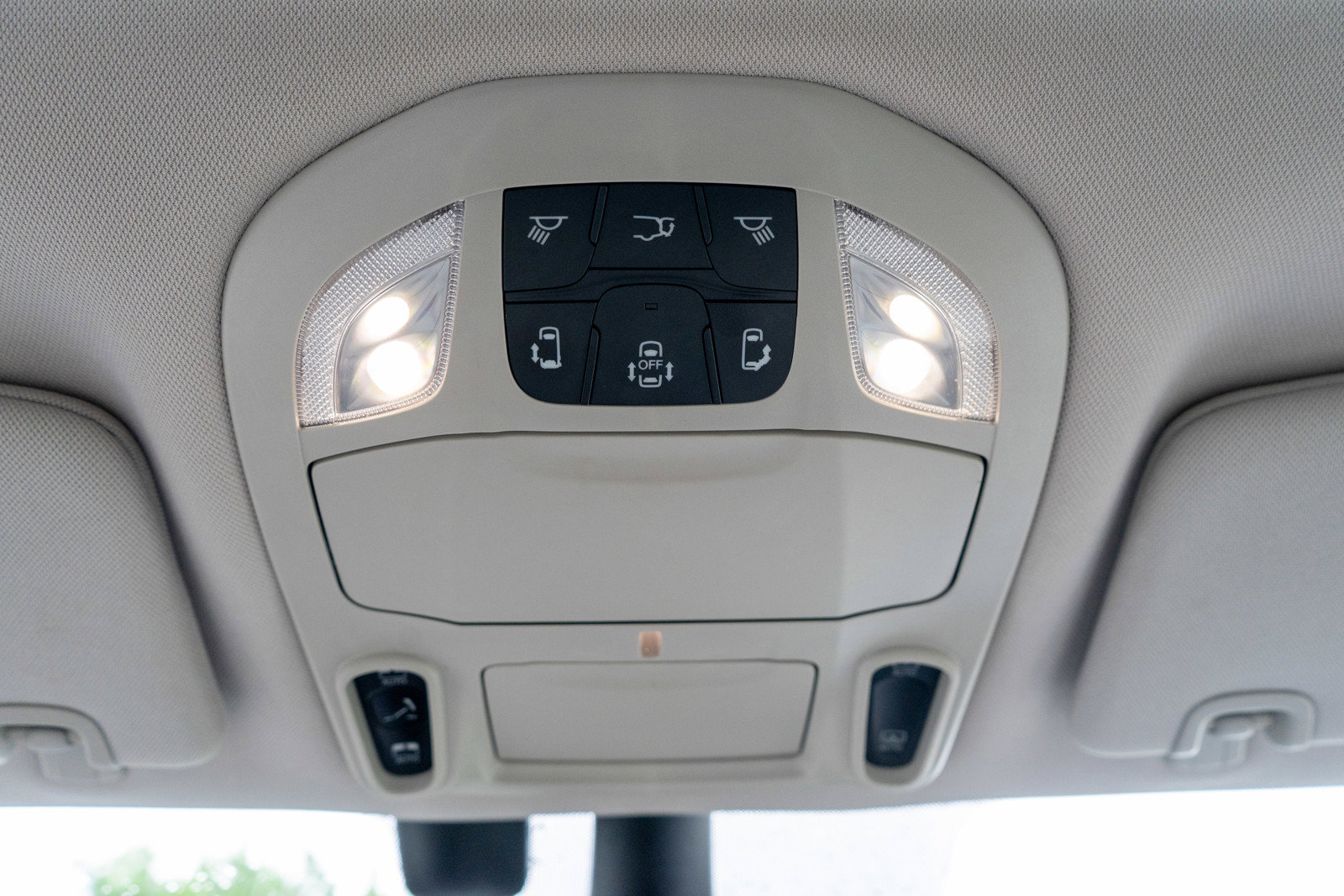Used 2021 Chrysler Pacifica Limited w/ Premium & Safety Sphere Group AWD/4WD image 24